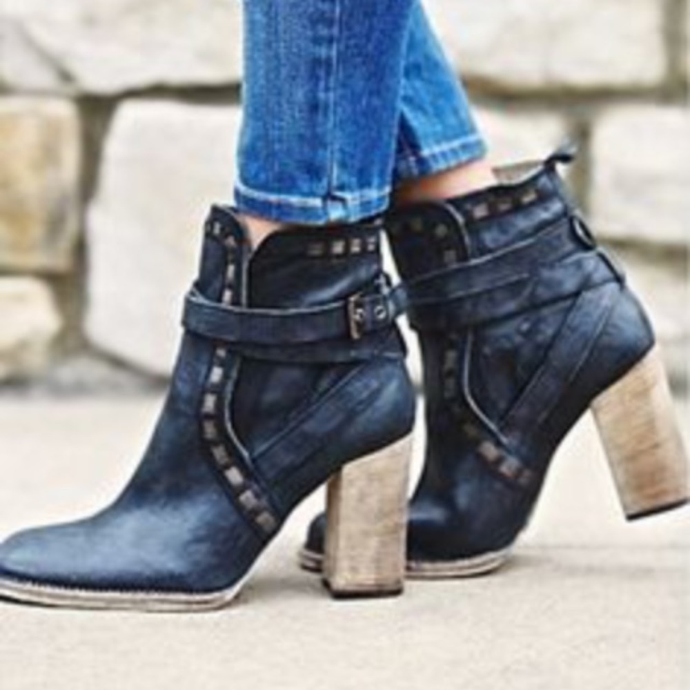 💥DEAL! Free People block heel boots - Picture 2 of 7